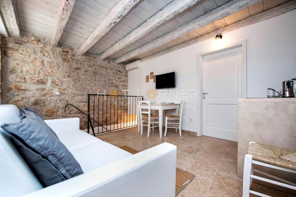 Gioiello architettonico della Vecchia Rovigno – Autentica casa di lusso