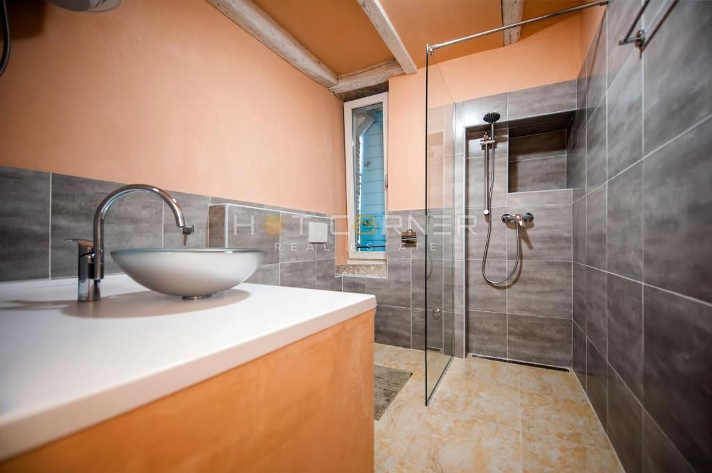 Gioiello architettonico della Vecchia Rovigno – Autentica casa di lusso