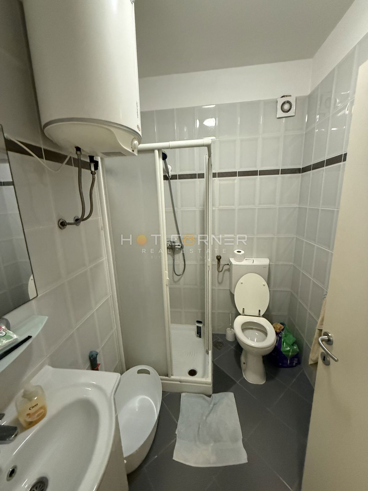 Occasione, nuova costruzione, bellissimo appartamento con una camera da letto e terrazza, AGIBILITÀ