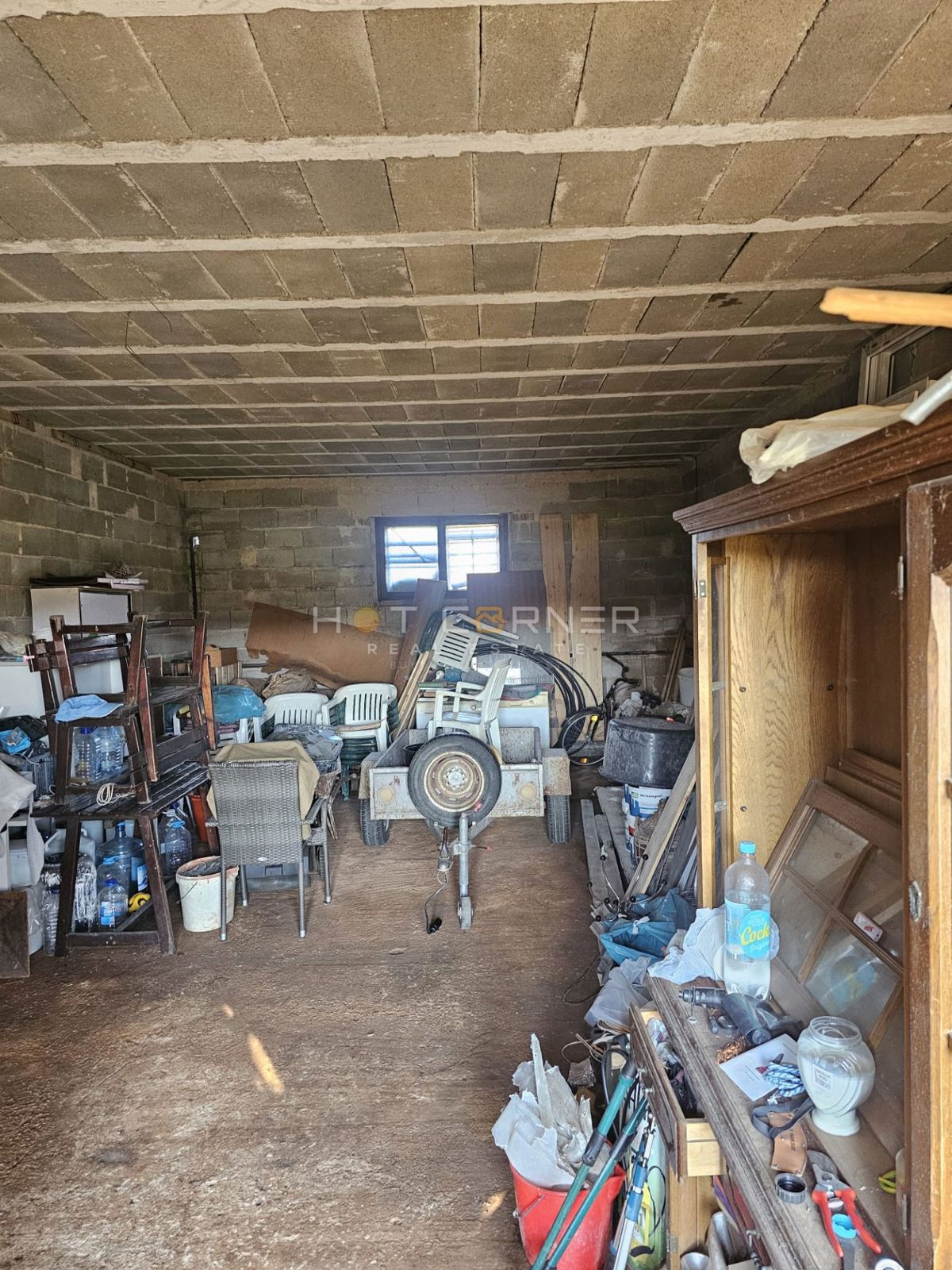 Grande Terreno Edificabile 4814 m² con Casa Roh-bau – Šišan, Ideale per 4-6 Lotti!