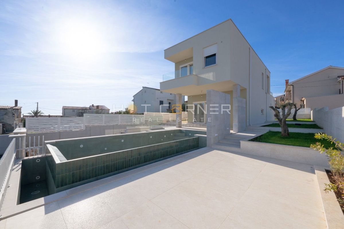 Villa lusso Ližnjan - mare & piscina!