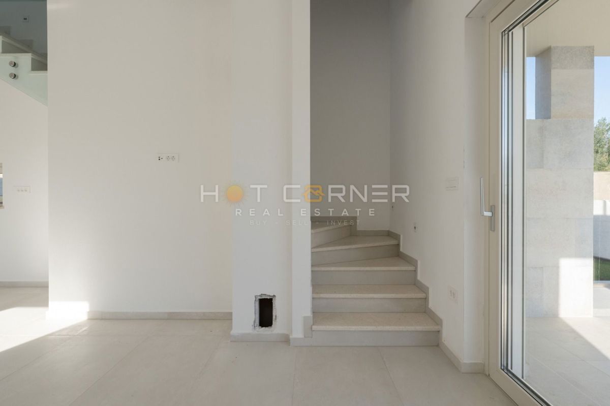 Villa lusso Ližnjan - mare & piscina!