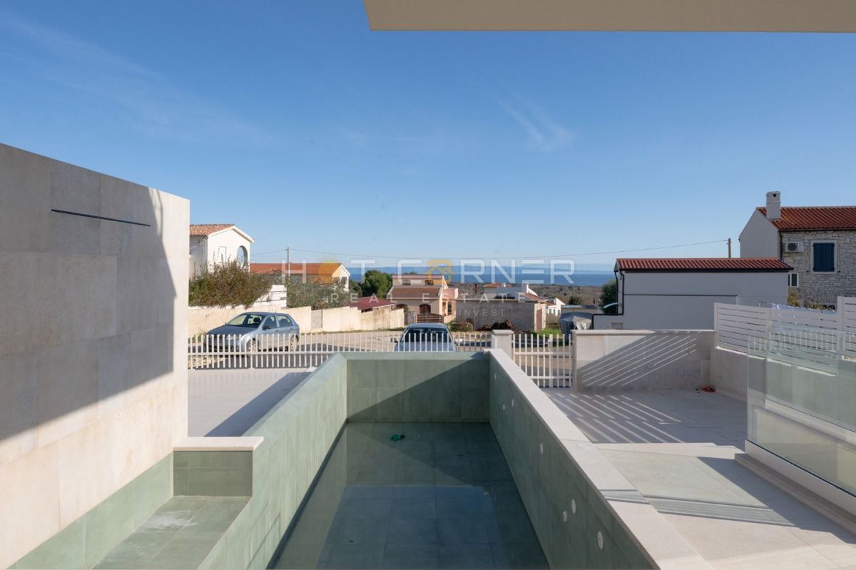 Villa lusso Ližnjan - mare & piscina!