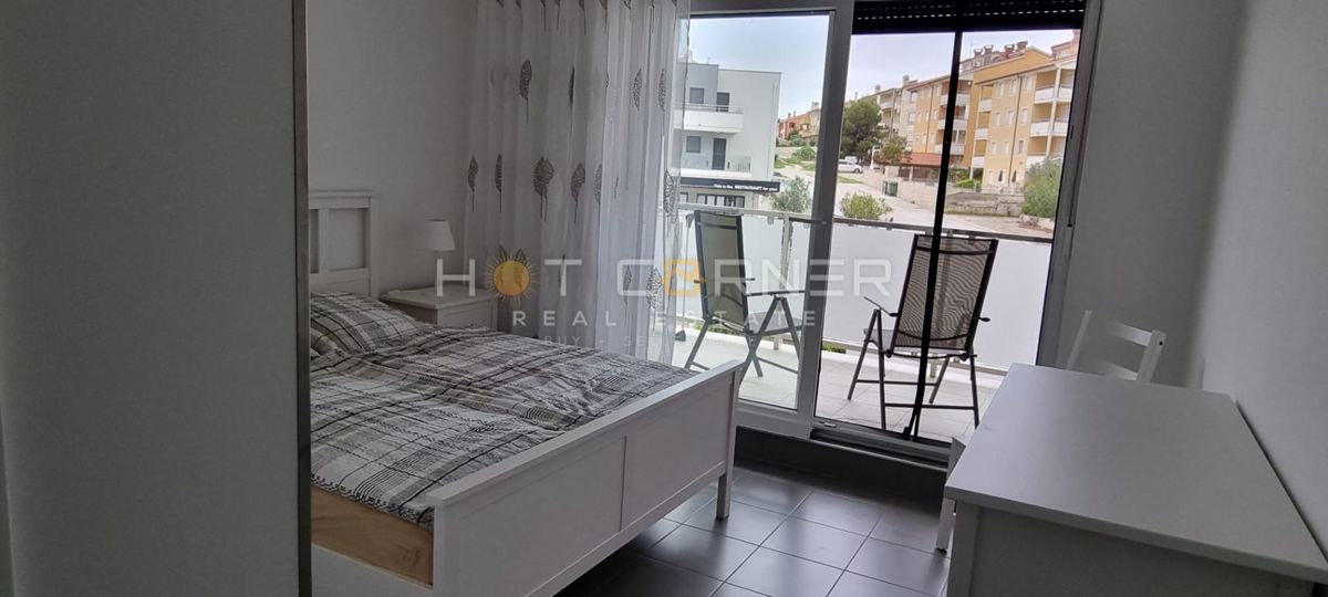 Premantura – Appartamento di lusso con terrazza sul tetto e vista panoramica sul mare, a 400 m dalla spiaggia