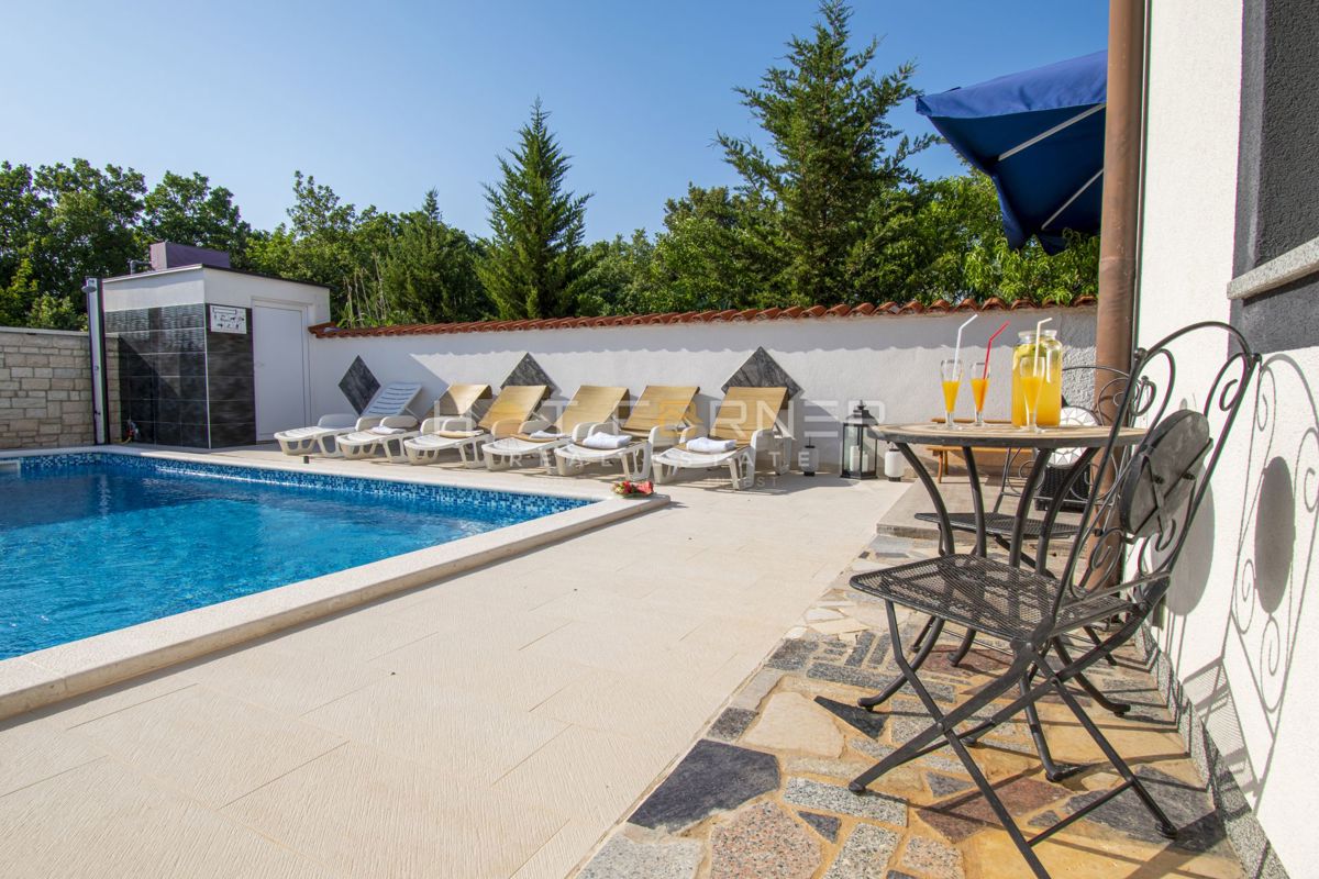 Casa Veli vrh, Pula, 260m2