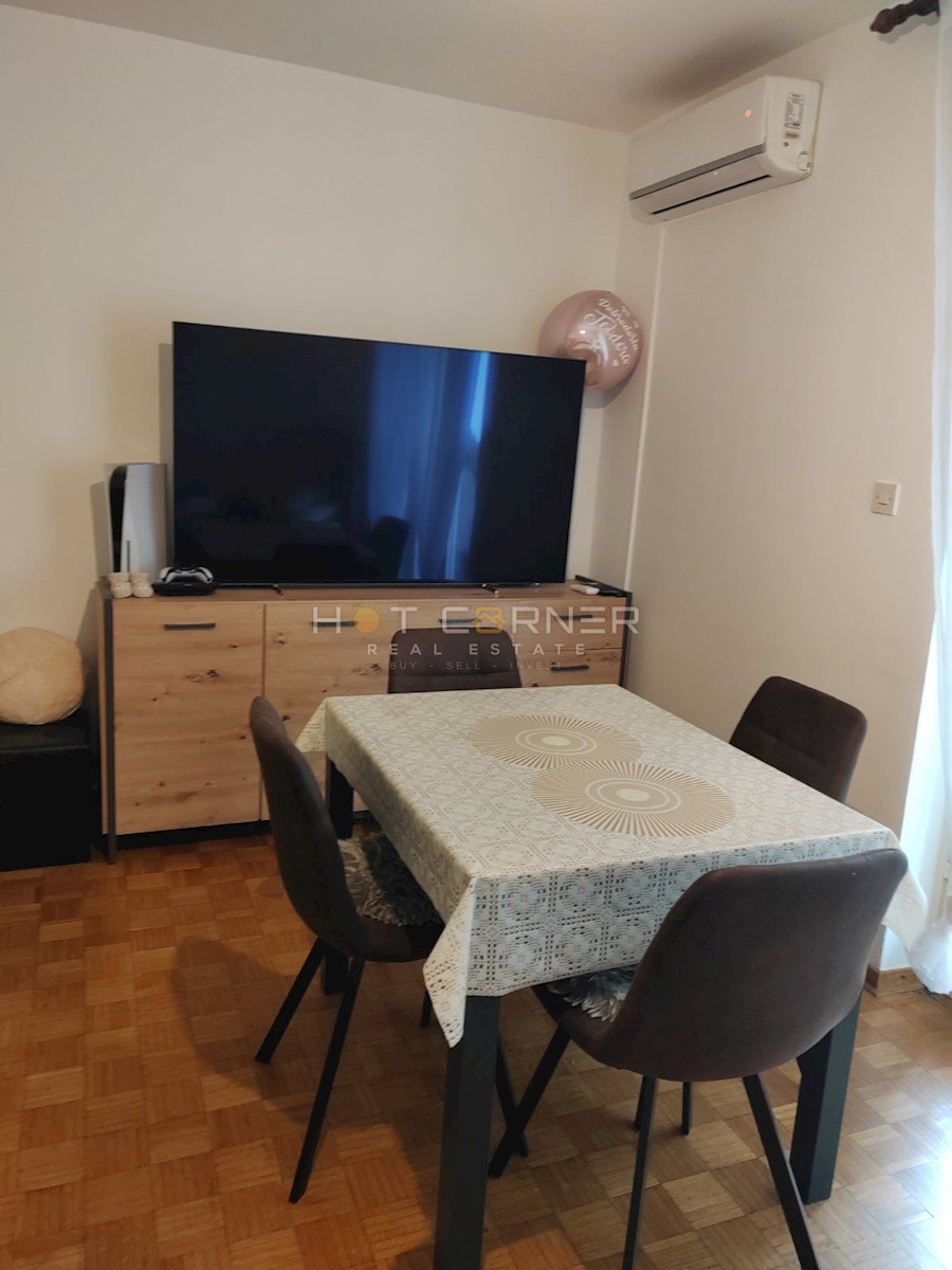 Appartamento Stoja, Pula, 30m2