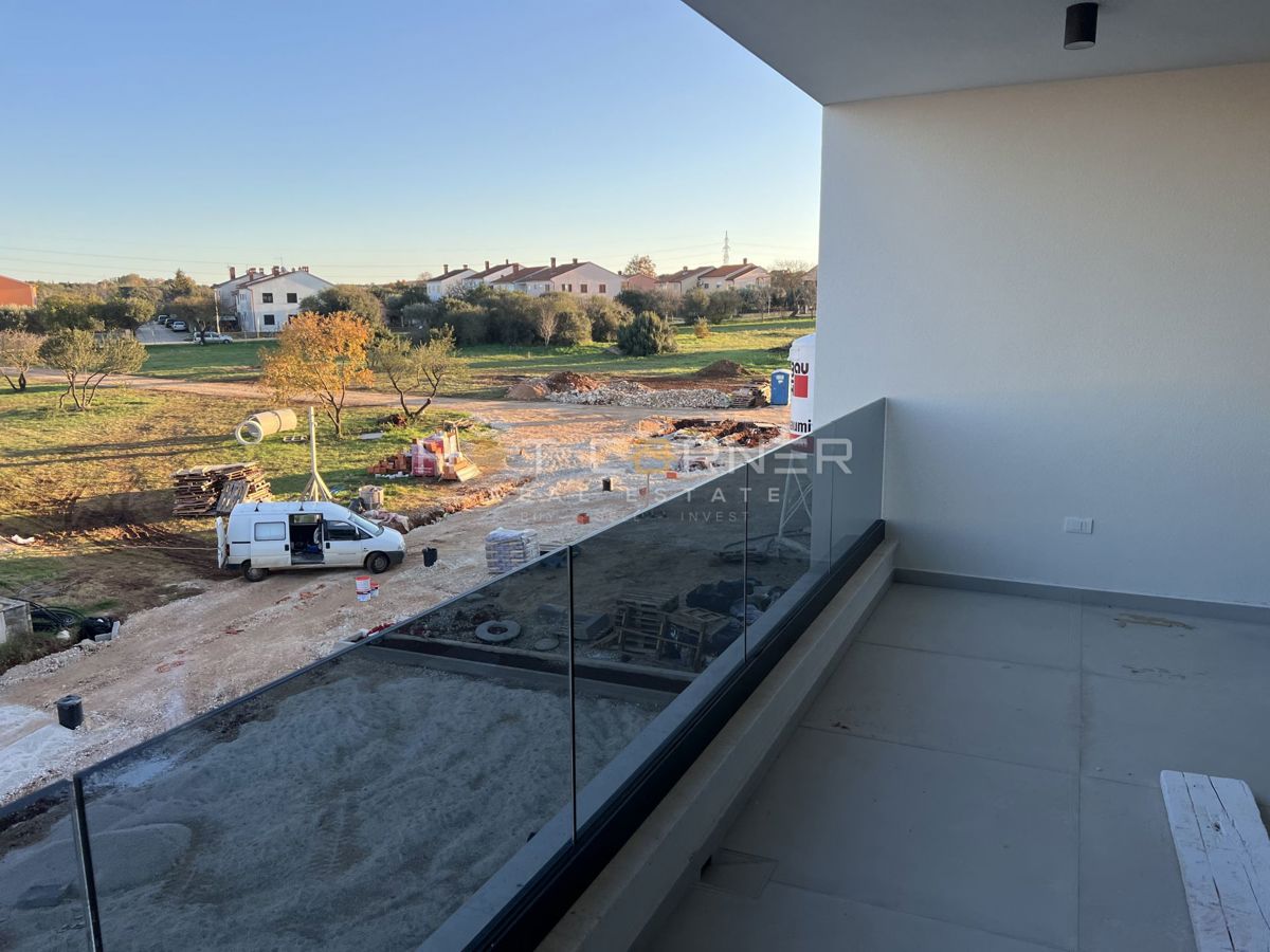 Pula, Valdebek, attico meraviglioso, 3 camere da letto, 2 terrazze