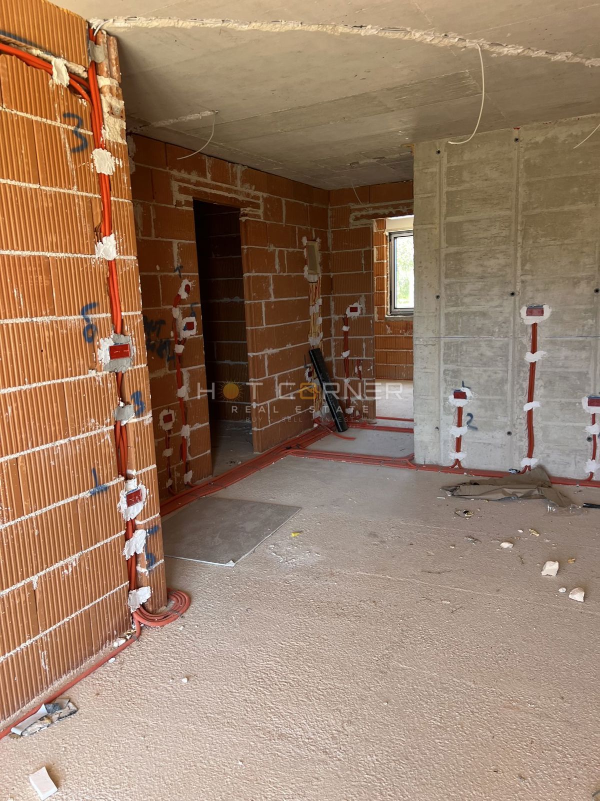 Medulin, 650 m dalla spiaggia, nuovo, appartamento al piano terra, 2 camere da letto con 175 m² di giardino