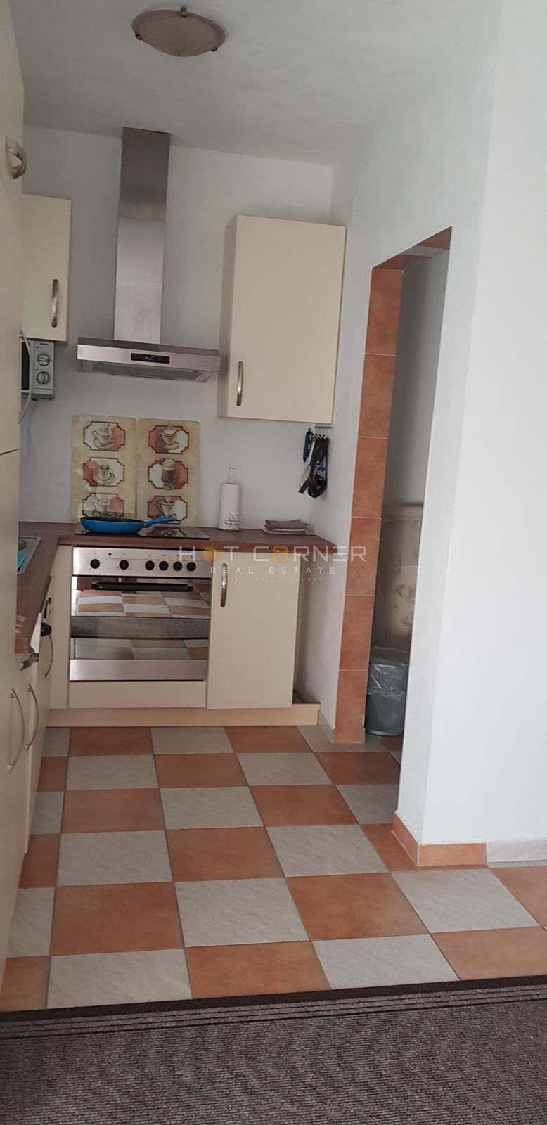 FASANA, POSIZIONE TOP, 200m DAL MARE, CASA CON 3 APPARTAMENTI