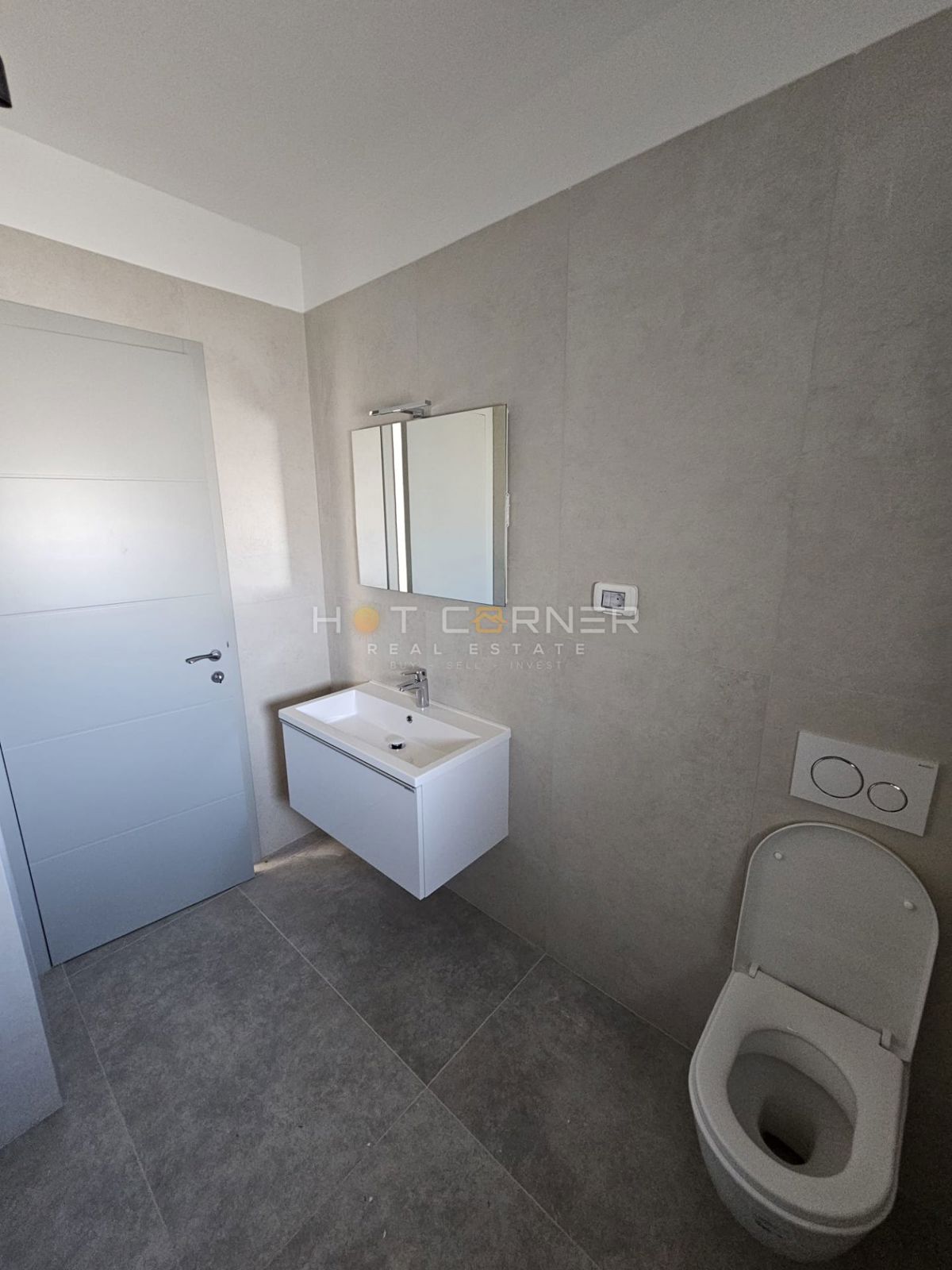 Appartamento penthouse moderno e luminoso a Valdebek – Pola