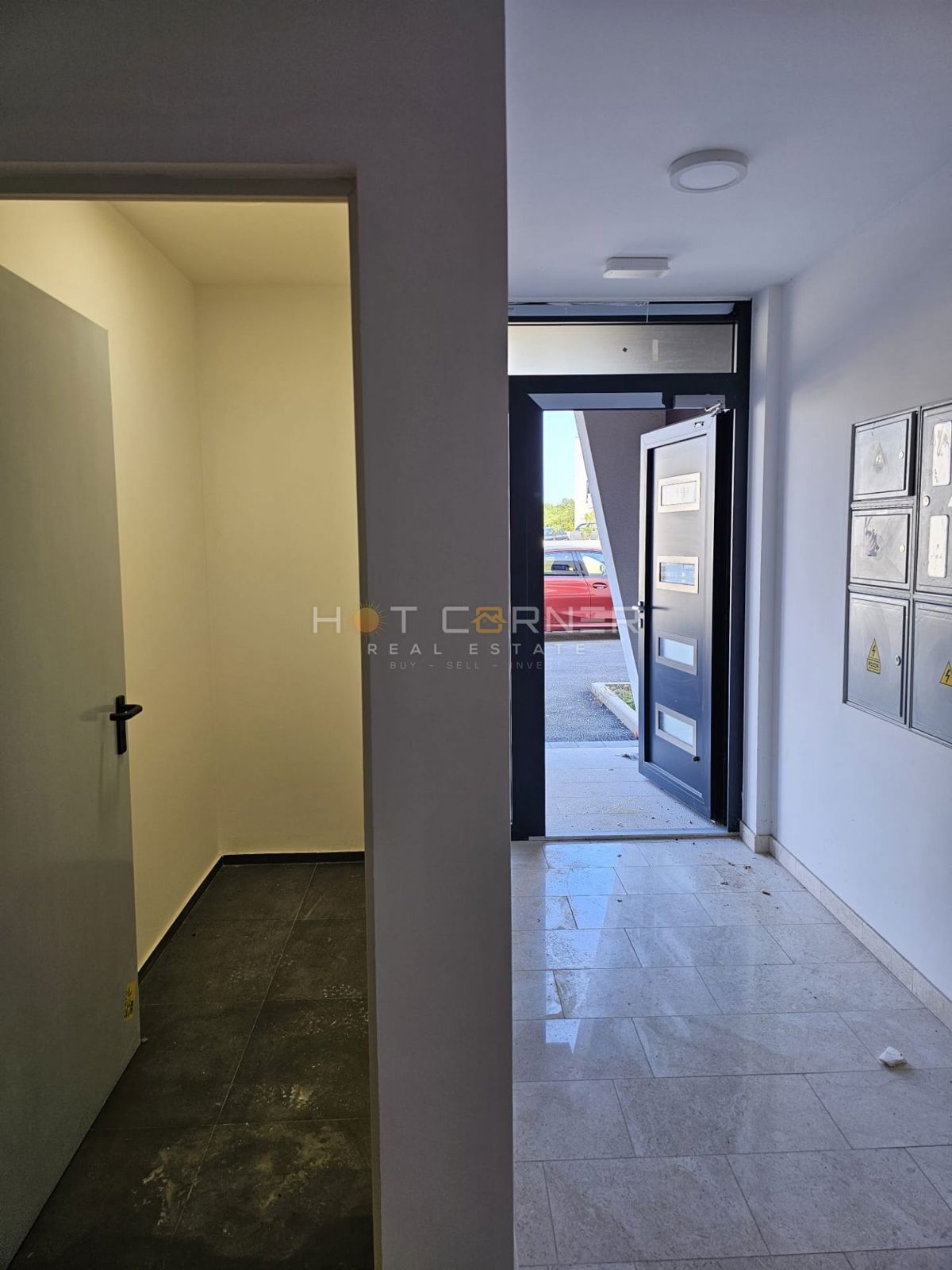 Appartamento penthouse moderno e luminoso a Valdebek – Pola