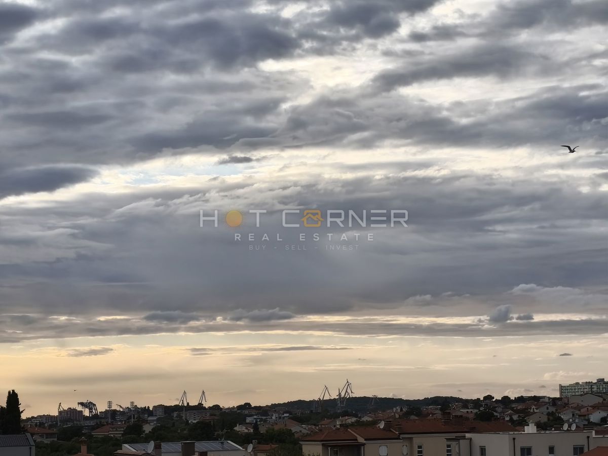 Appartamento Valdebek, Pula, 57m2