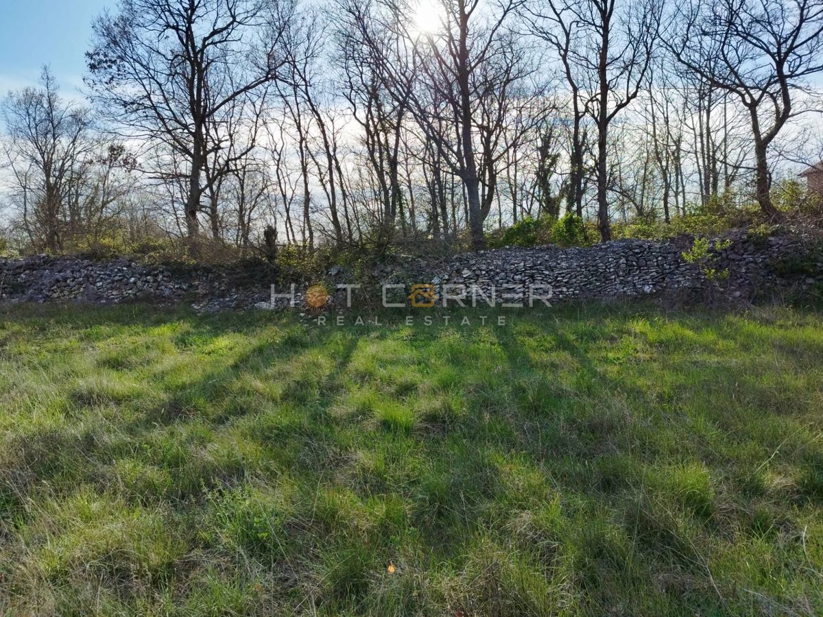 Terreno edificabile Rakalj, Marčana, 820m2