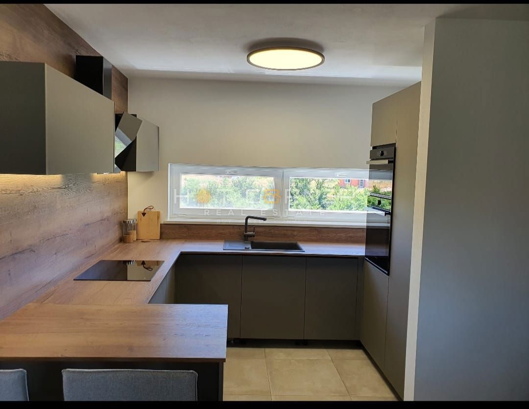 Appartamento Šijana, Pula, 200m2