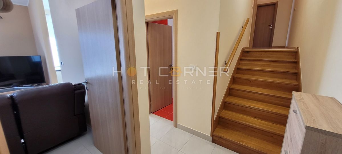 Penthouse con vista mare - Ližnjan