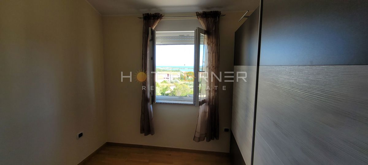 Penthouse con vista mare - Ližnjan