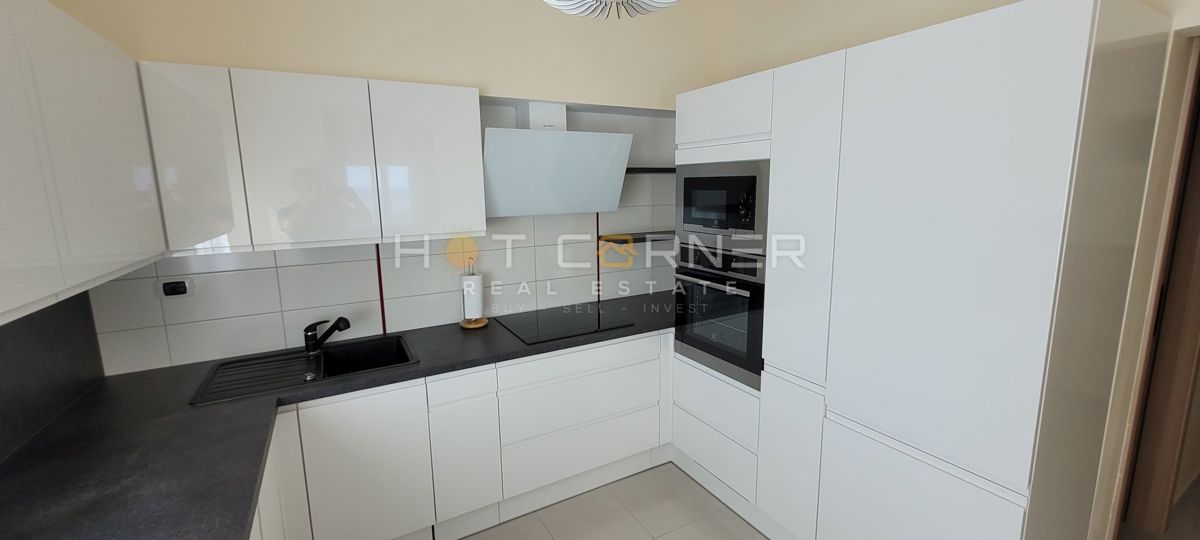 Penthouse con vista mare - Ližnjan