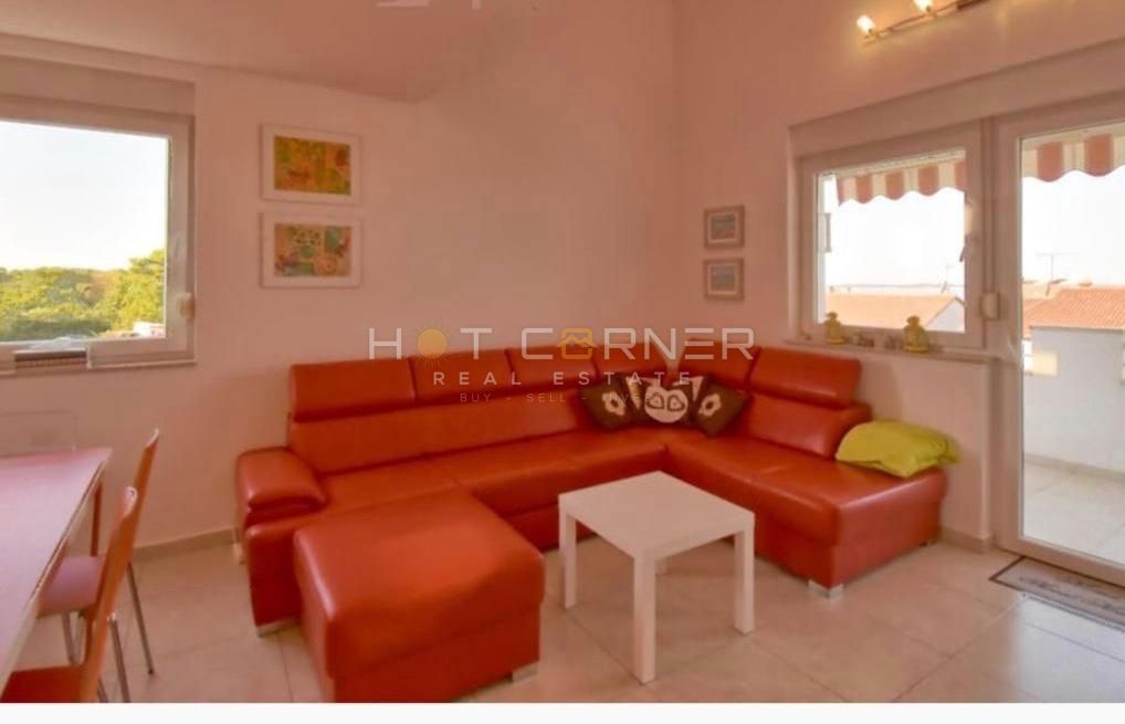 Peroj, opportunità, bell'appartamento, 3 camere da letto, vista mare.