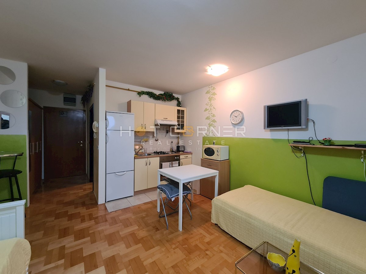 Appartamento Veruda, Pula, 32m2