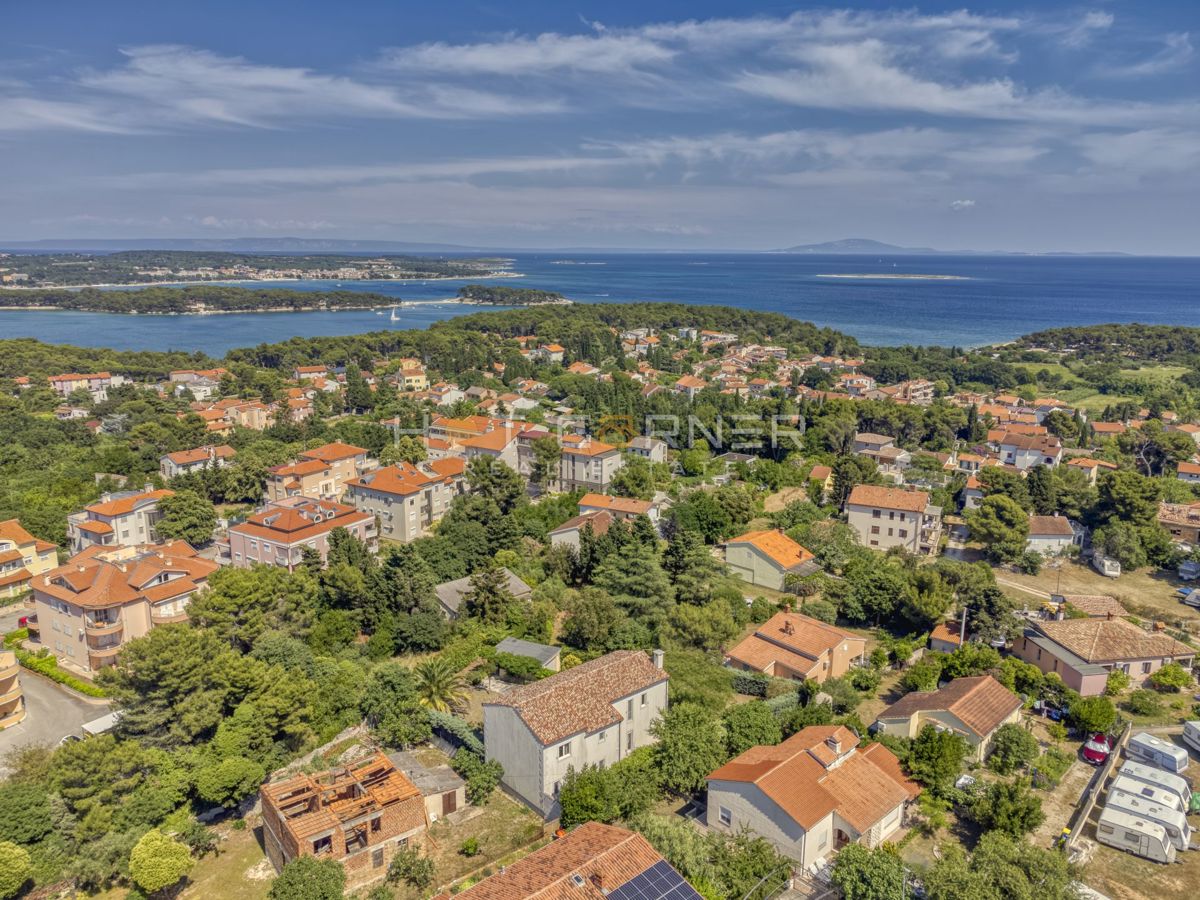 Spaziosa casa familiare a Premantura, a 400 m dal mare