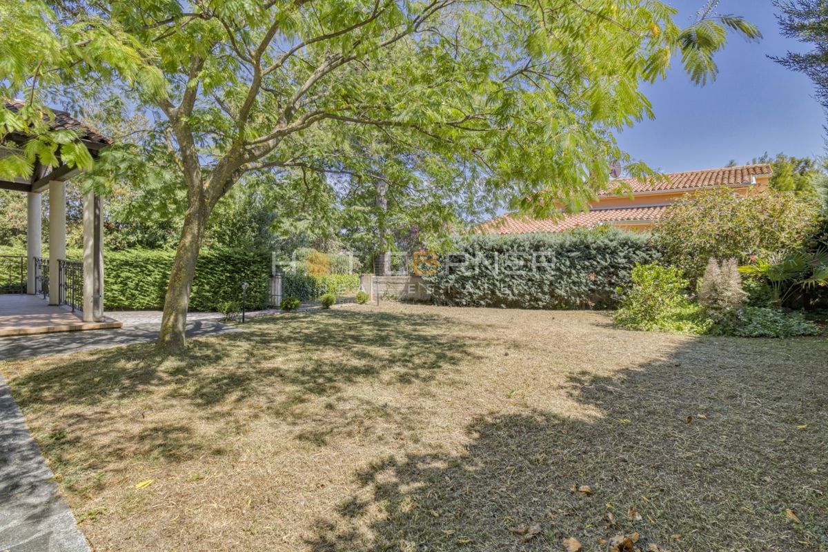 Spaziosa casa familiare a Premantura, a 400 m dal mare