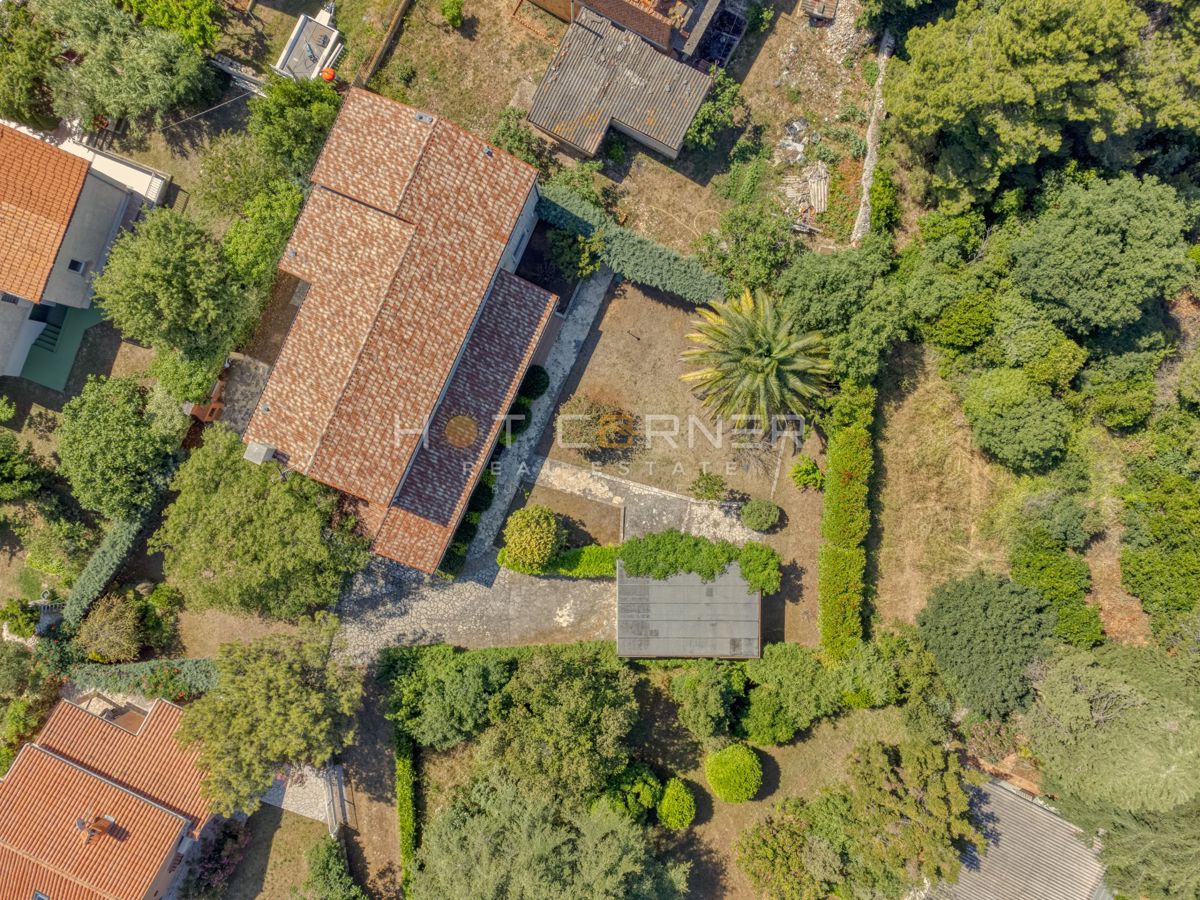 Spaziosa casa familiare a Premantura, a 400 m dal mare