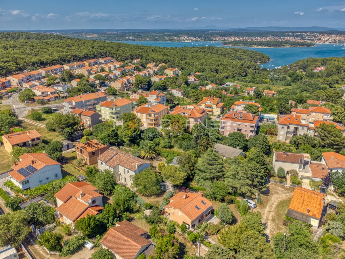 Spaziosa casa familiare a Premantura, a 400 m dal mare