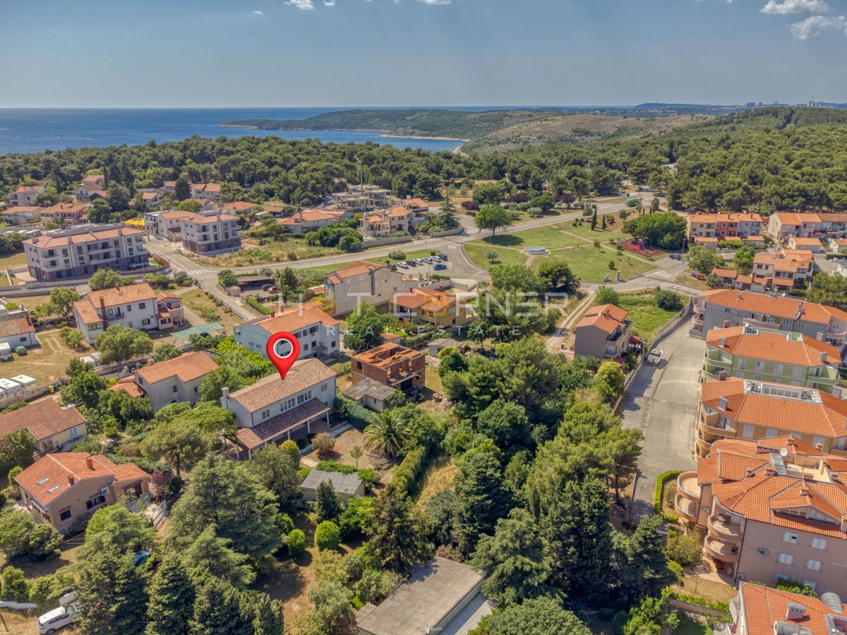 Spaziosa casa familiare a Premantura, a 400 m dal mare