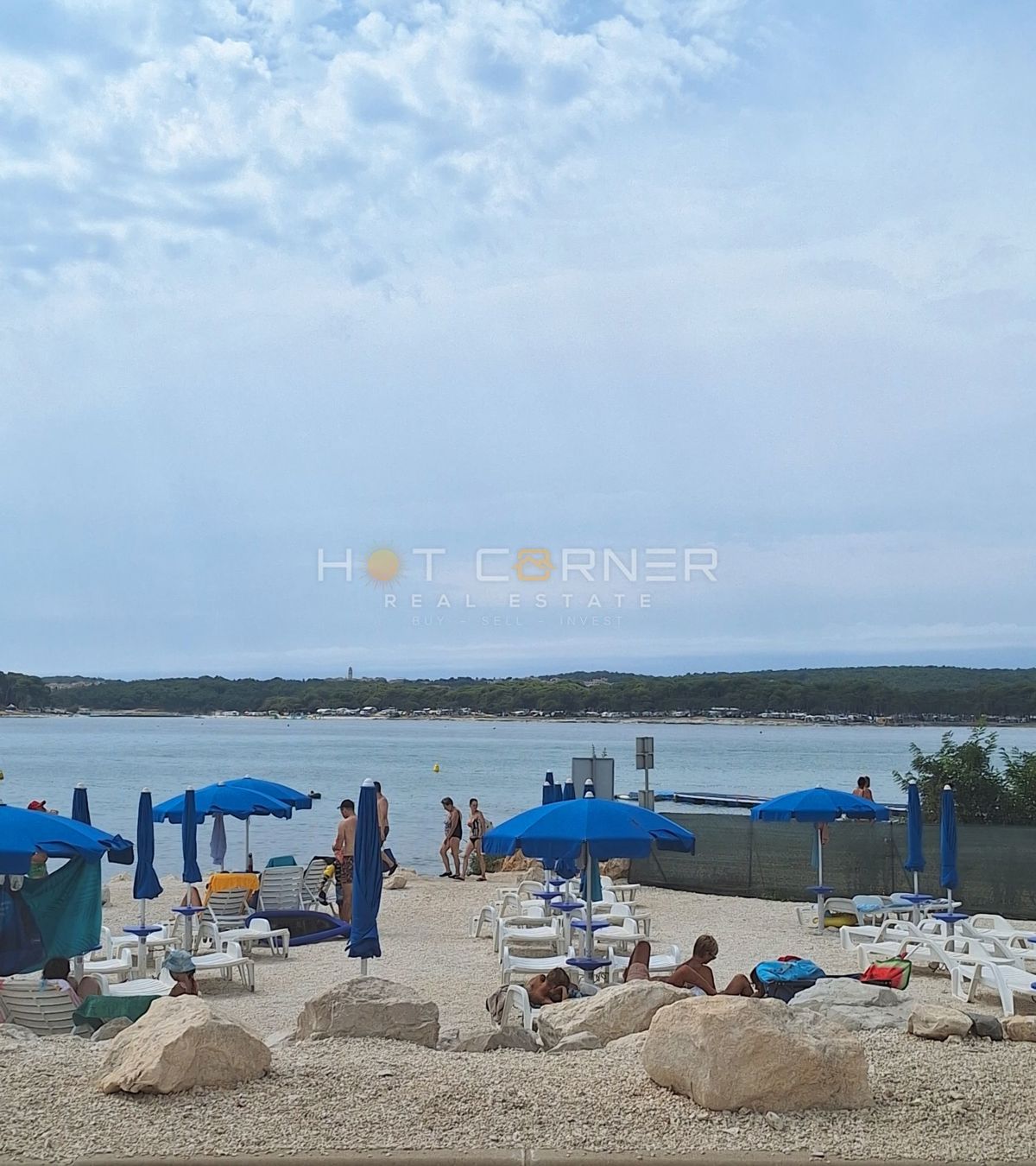 Lussuoso attico con vista mare a 5 minuti dalla spiaggia