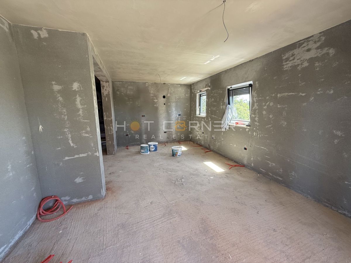 Medulin, posizione top, 400 m dalla spiaggia, 3 camere da letto e ampia terrazza