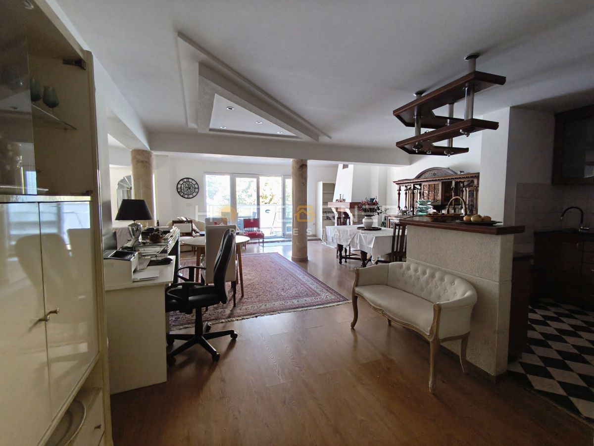 Appartamento Veruda, Pula, 87m2