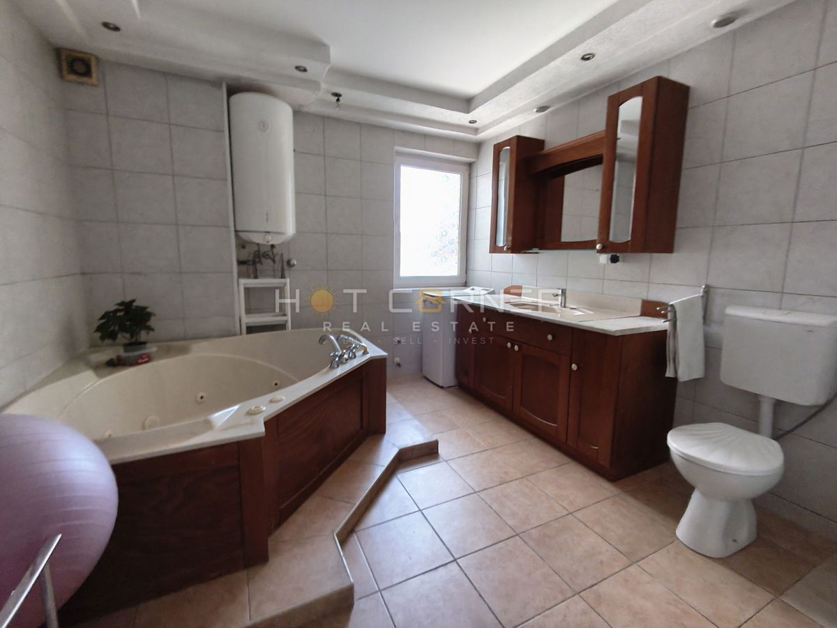 Appartamento Veruda, Pula, 87m2