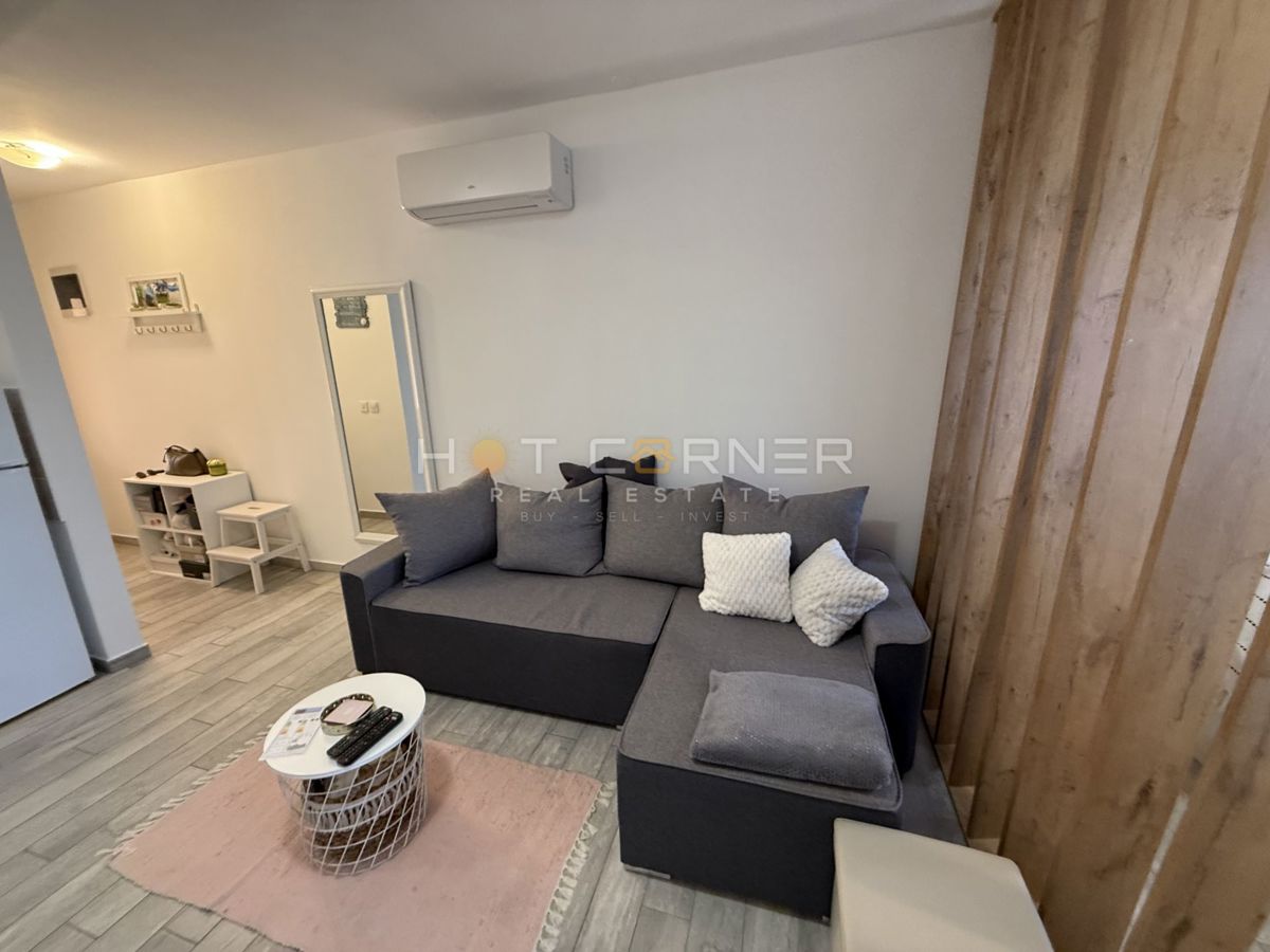 Banjole, a 150 m dal mare, appartamento al piano terra con cortile di 20 m²