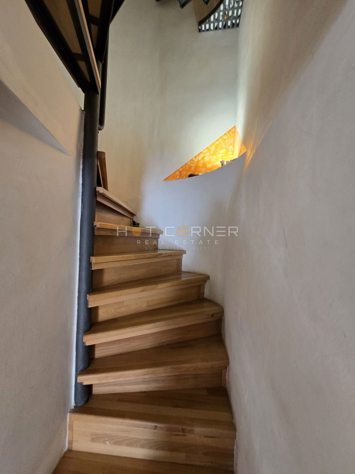 Offerta esclusiva: Duplex del XVI secolo con vista senza tempo su Santa Caterina