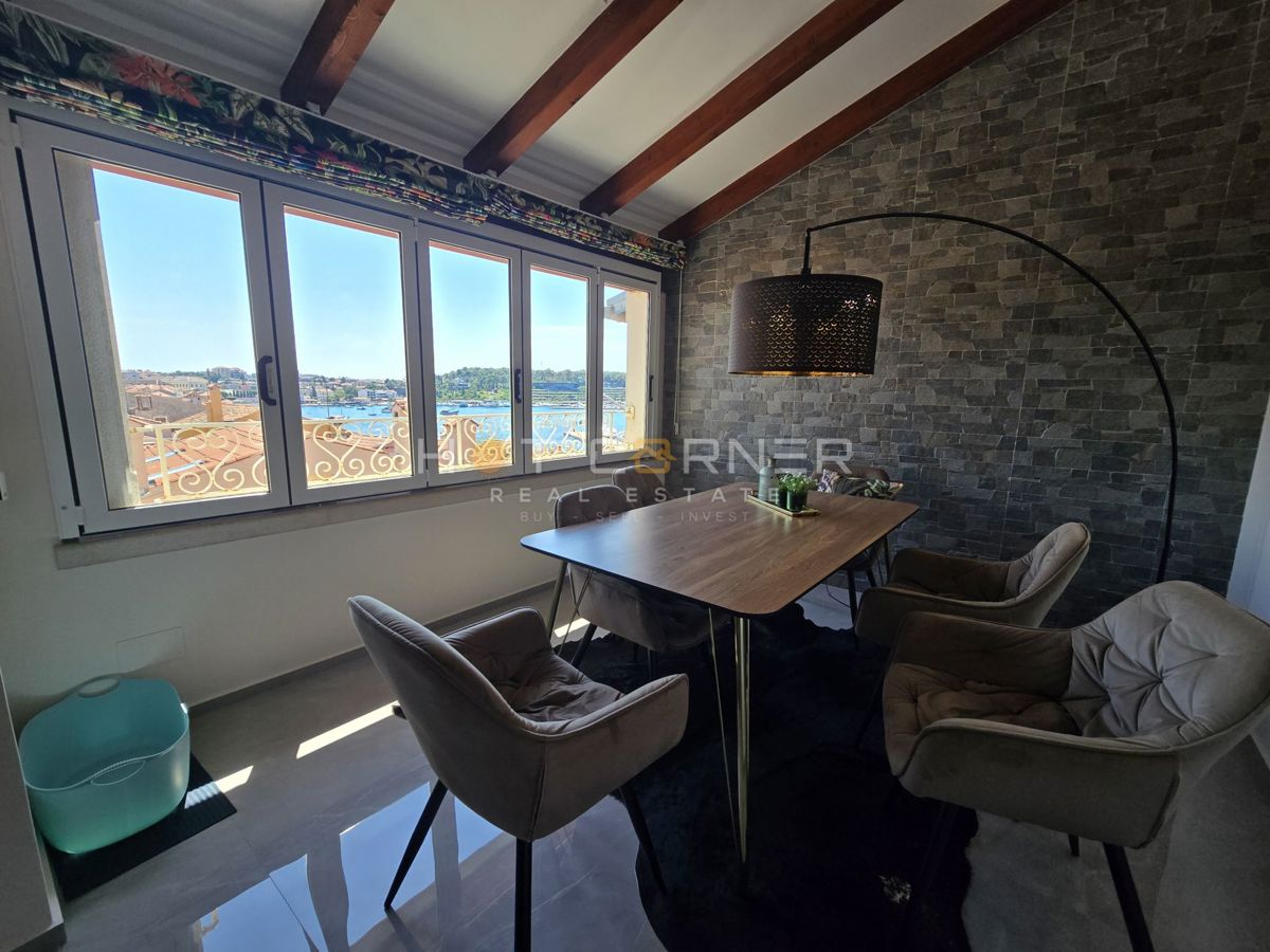 Offerta esclusiva: Duplex del XVI secolo con vista senza tempo su Santa Caterina