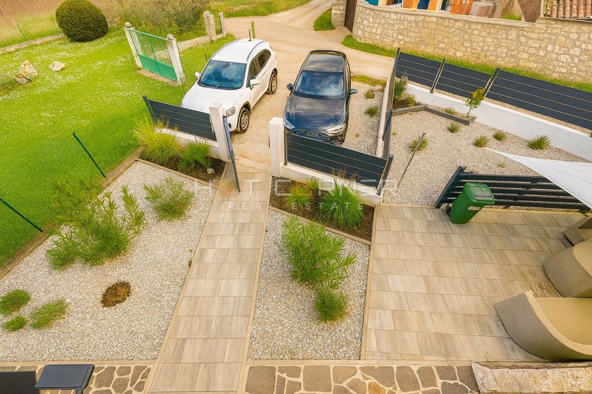 Istria, casa in pietra completamente ristrutturata vicino a Poreč