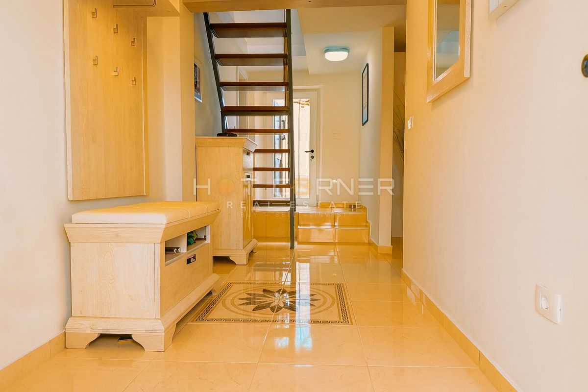 Istria, casa in pietra completamente ristrutturata vicino a Poreč