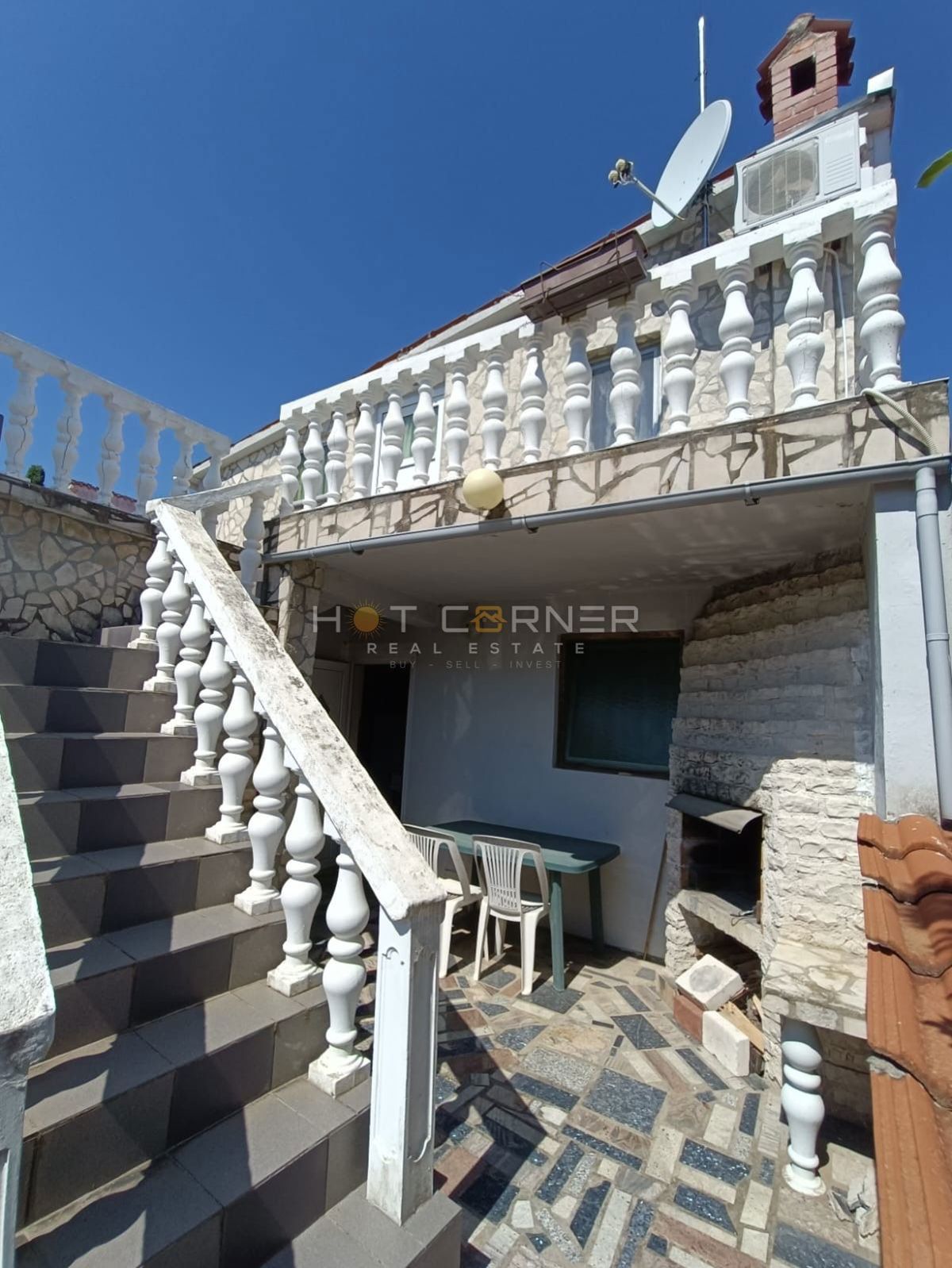 Kavran, casa con 2 appartamenti e un appartamento