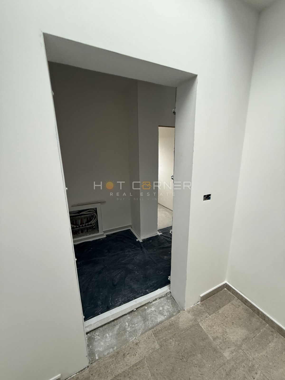 Lussuoso attico vicino a Pula City Mall, 3SS + ampia terrazza + riscaldamento a pavimento a gas