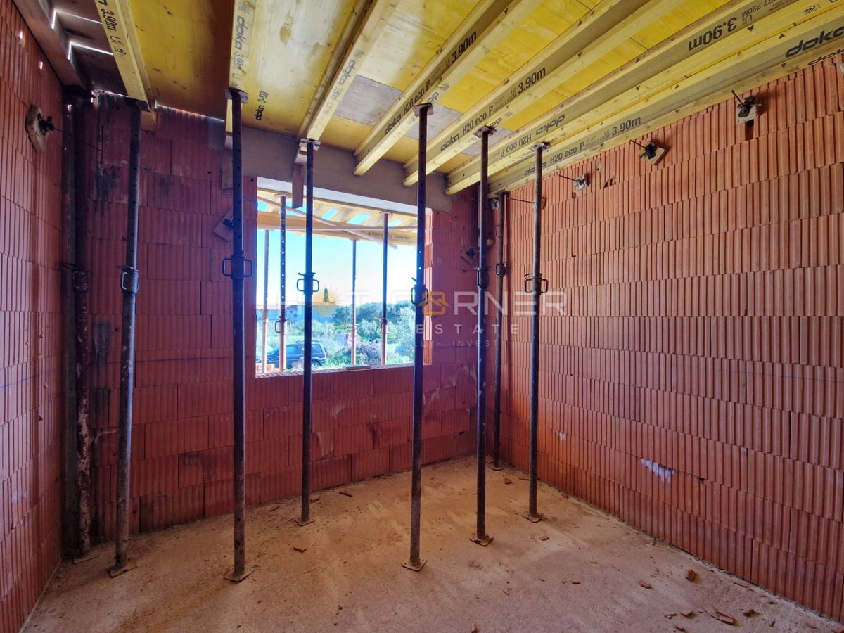 Appartamento Štinjan, Pula, 77m2