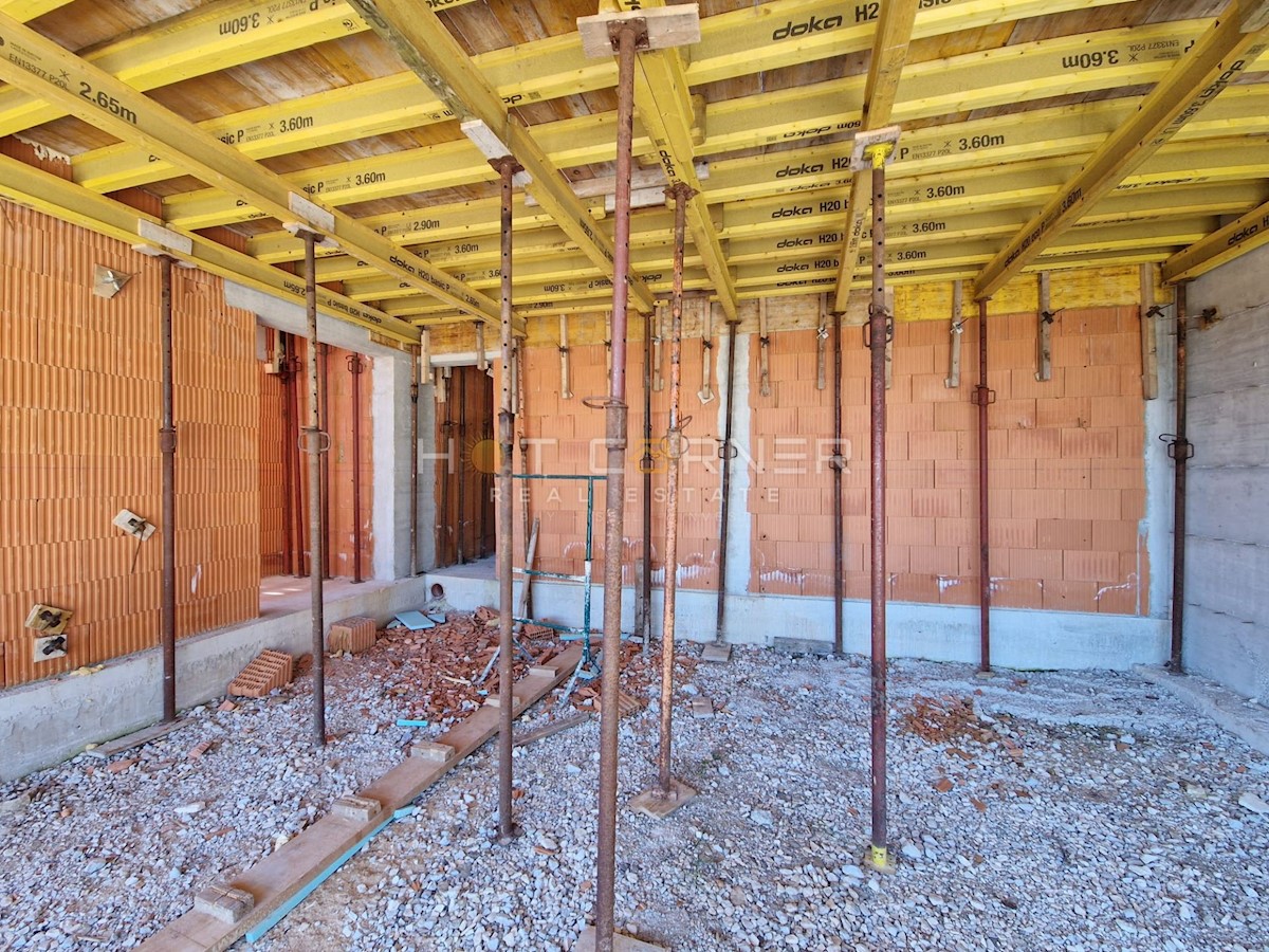 Appartamento Štinjan, Pula, 77m2