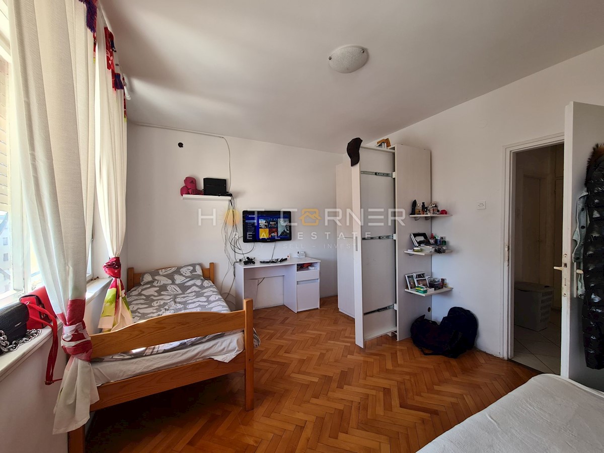 Appartamento Veruda, Pula, 90m2