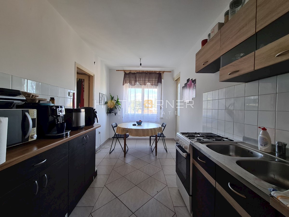 Appartamento Veruda, Pula, 90m2