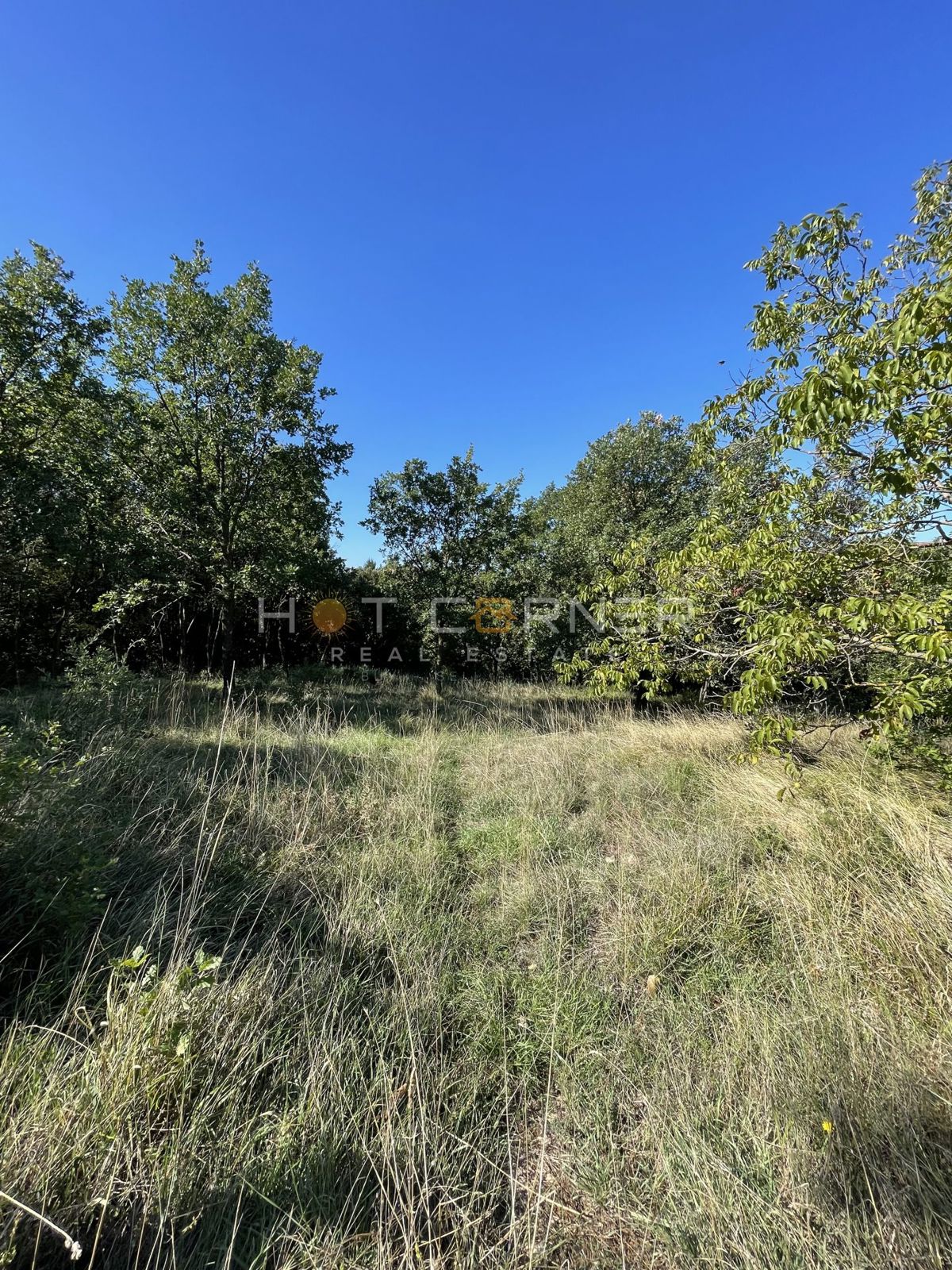 Terreno edificabile a Pola, 72 €/m2