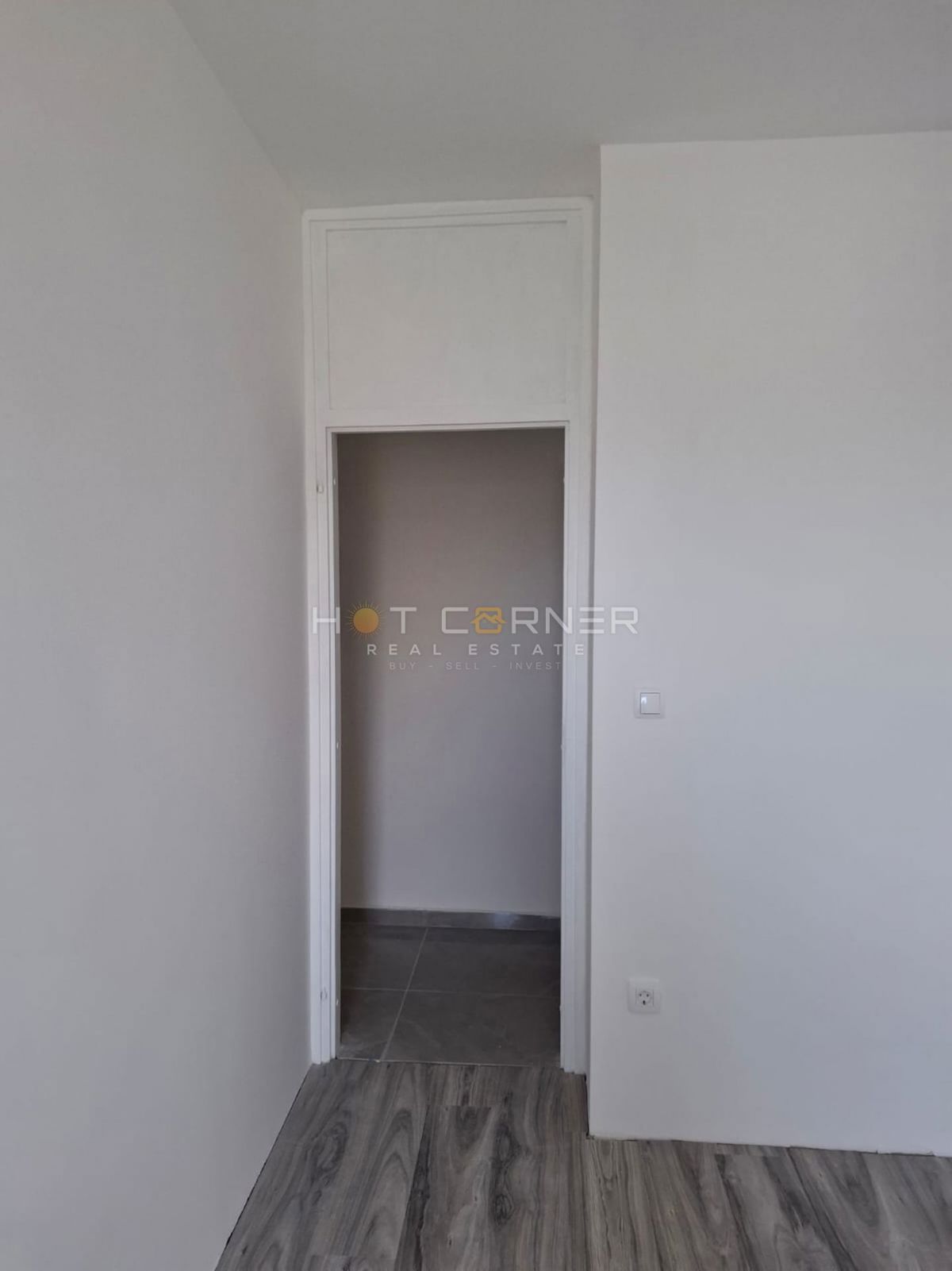 Appartamento completamente ristrutturato, Vidikovac, 2 camere da letto + ascensore