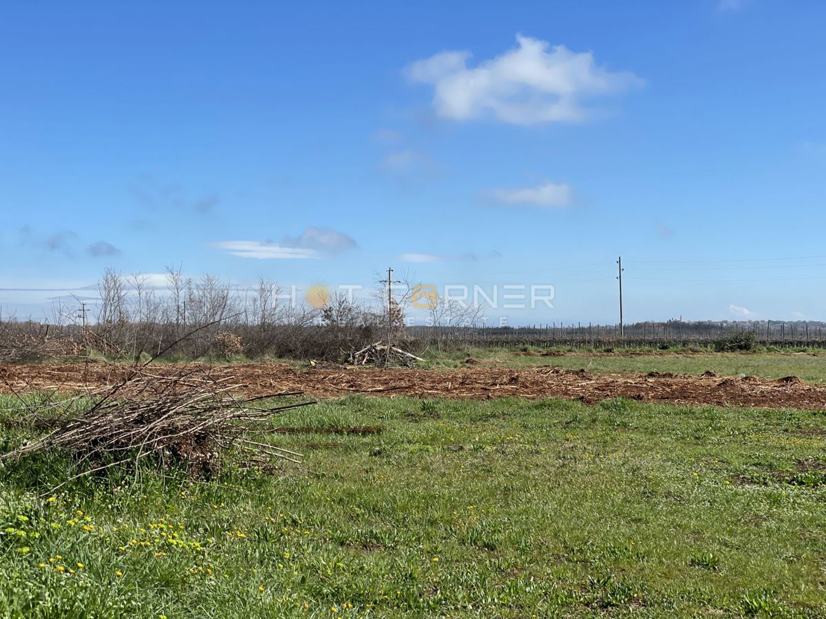 Terreno edificabile Loborika, Marčana, 451m2