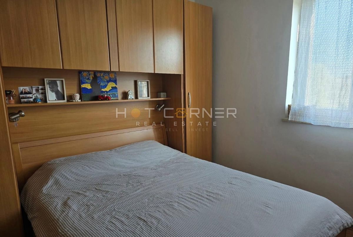 APPARTAMENTO ROVIGNO, DUE CAMERE DA LETTO, PERMESSO DI AGIBILITÀ