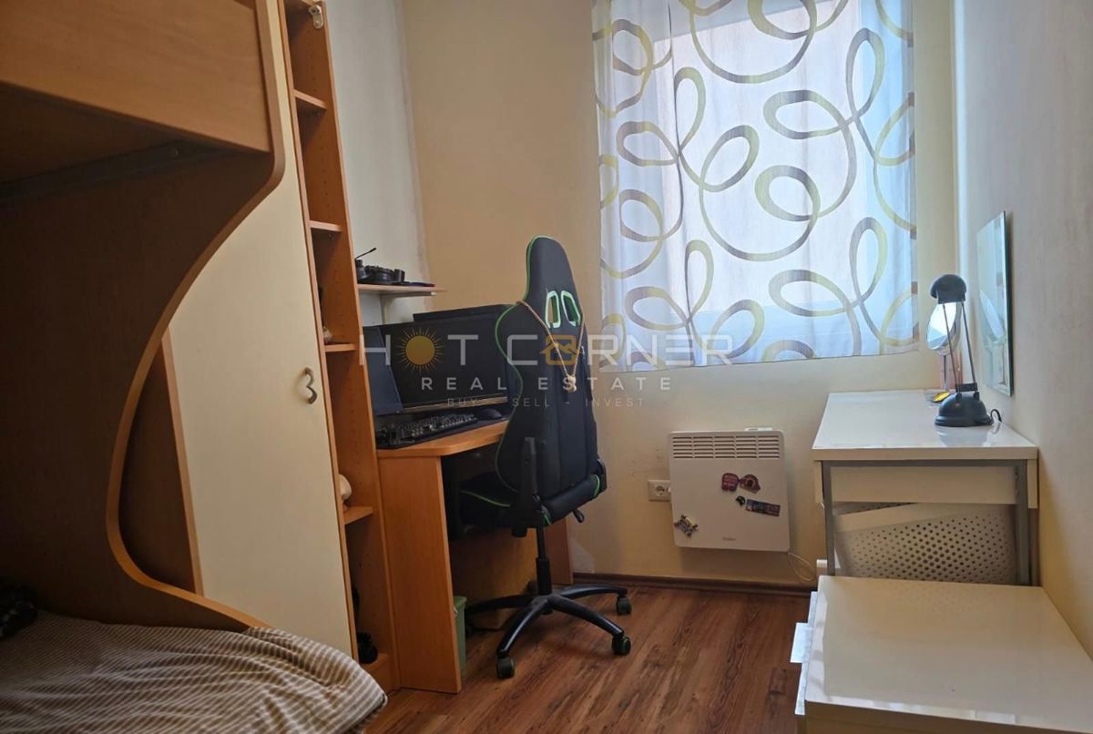 APPARTAMENTO ROVIGNO, DUE CAMERE DA LETTO, PERMESSO DI AGIBILITÀ