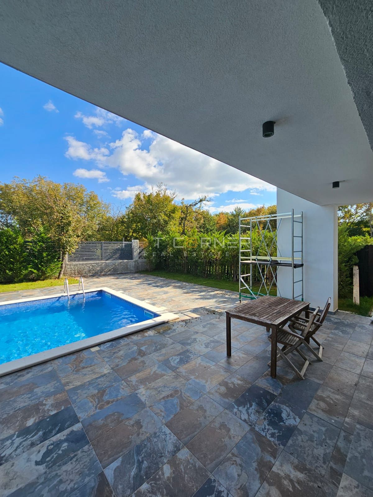 Vendita di villa moderna nei dintorni di Rovigno (2025)