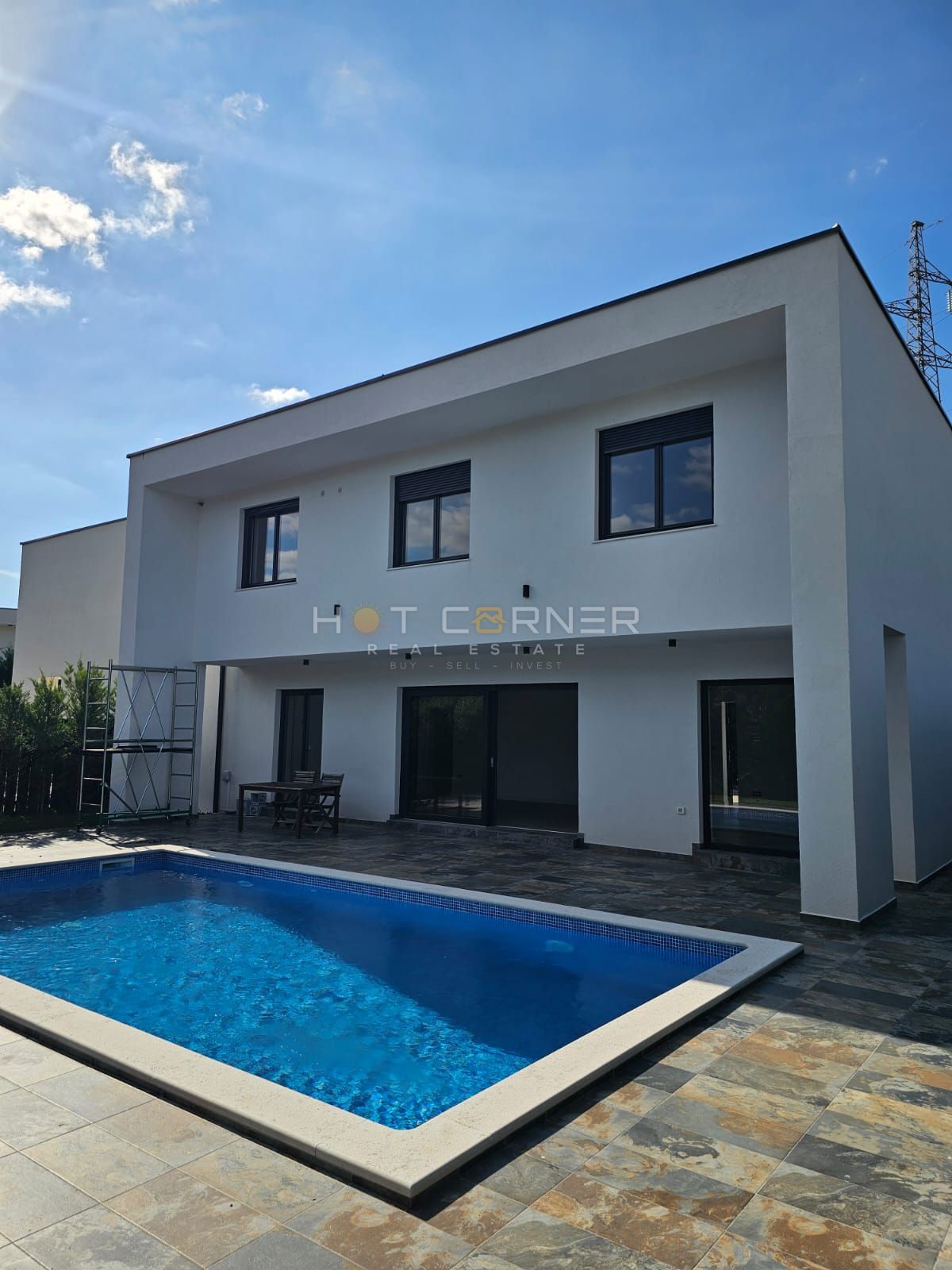 Vendita di villa moderna nei dintorni di Rovigno (2025)